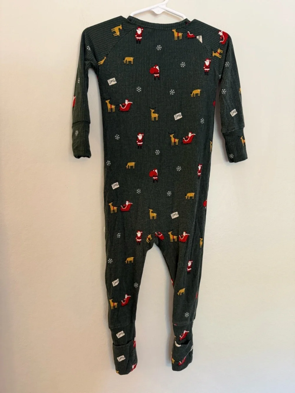 Brave Little Ones Bamboo Christmas Pajama Santa One Piece 12-18M